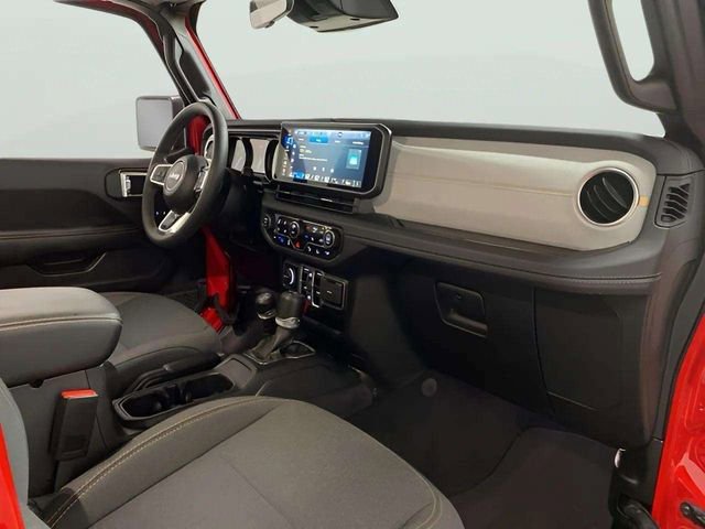 Used 2025 Jeep Wrangler Unlimited Sahara w/ Safety Group image 74