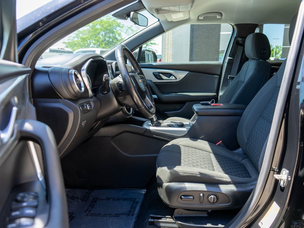 Used 2020 Chevrolet Blazer LT image 11