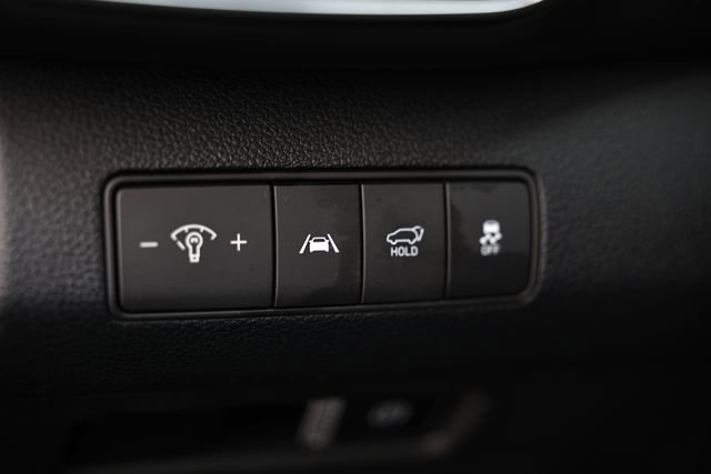 Used 2023 Hyundai Santa Fe SEL image 17