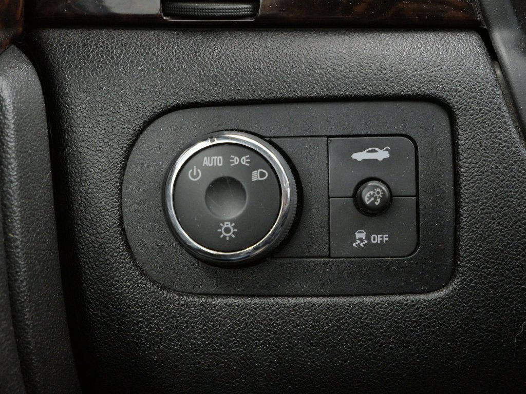 Used 2014 Chevrolet Impala LT w/ LT Sunroof Package FWD image 20