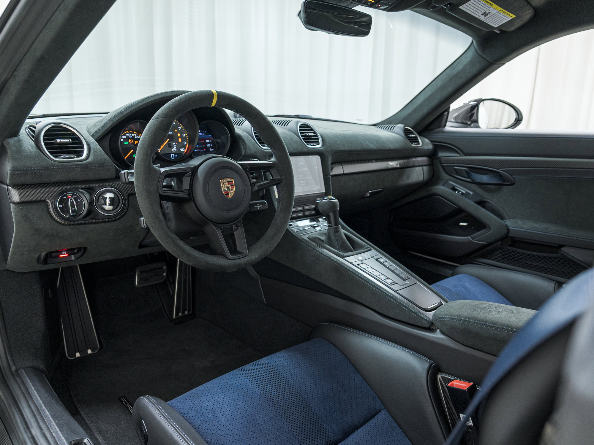 Used 2024 Porsche 718 Cayman GT4 RS image 4