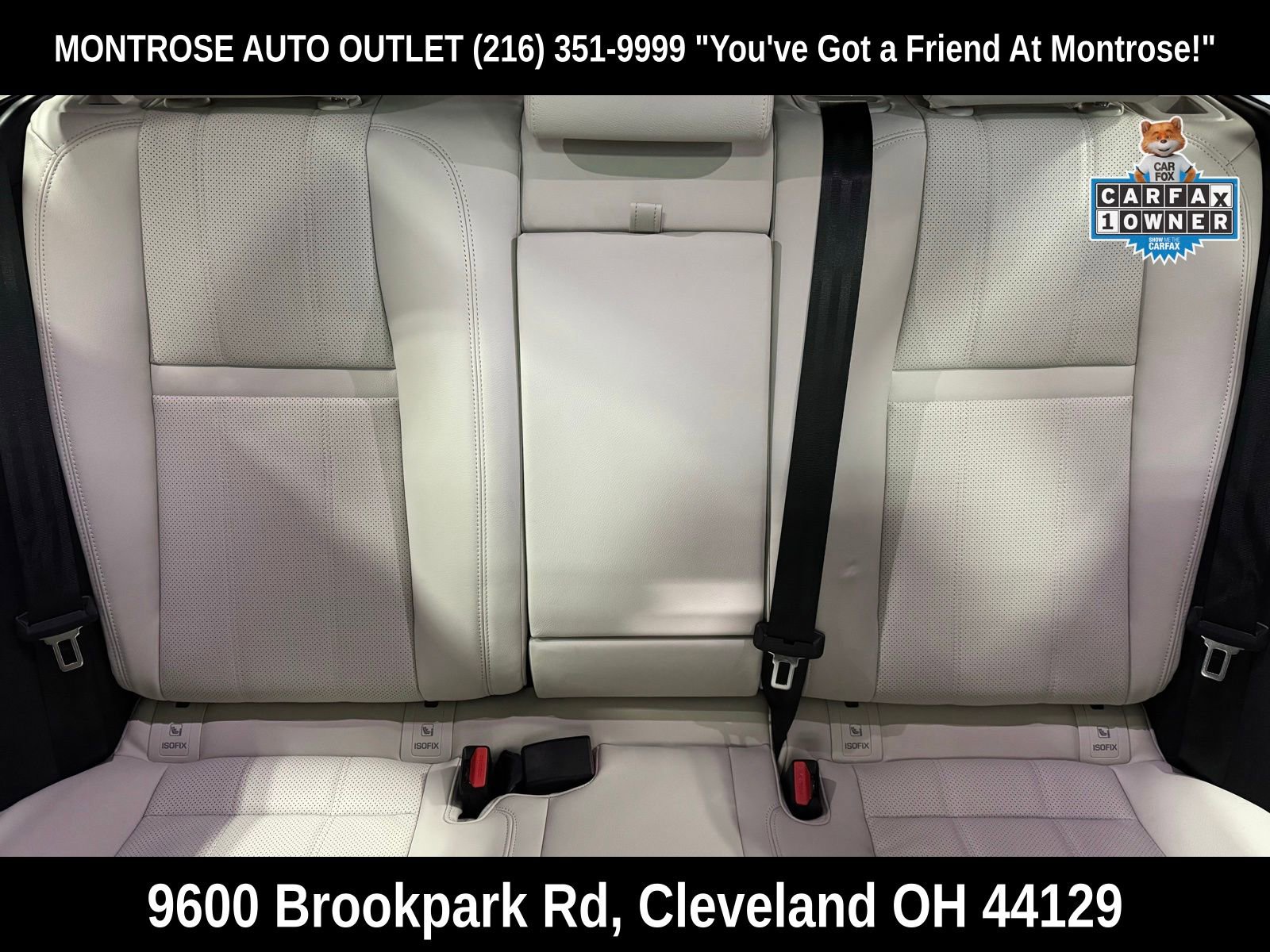 Used 2023 Land Rover Range Rover Velar R-Dynamic S image 30