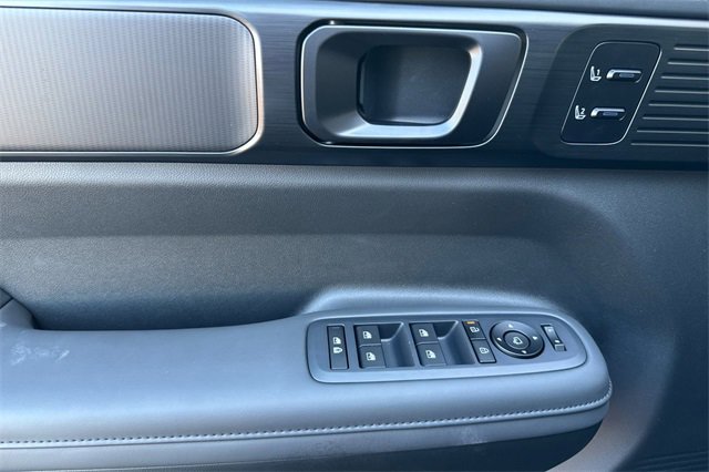 New 2026 Hyundai Santa Fe Calligraphy image 9