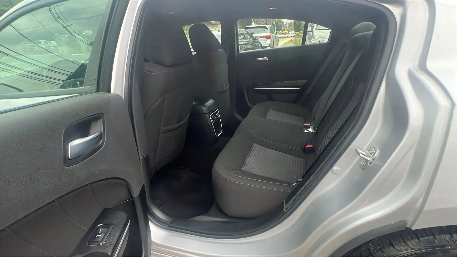Used 2023 Dodge Charger SXT RWD image 27