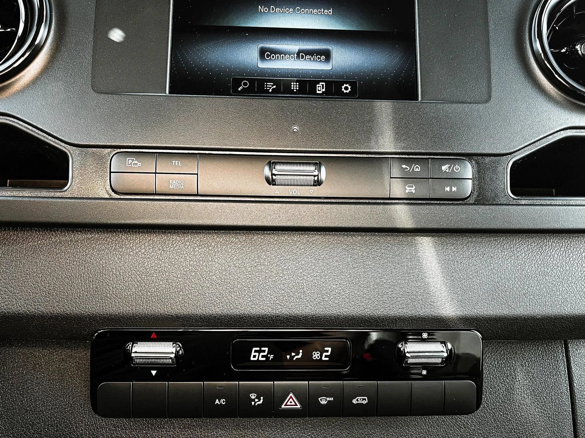 Used 2022 Mercedes-Benz Sprinter 2500 image 47