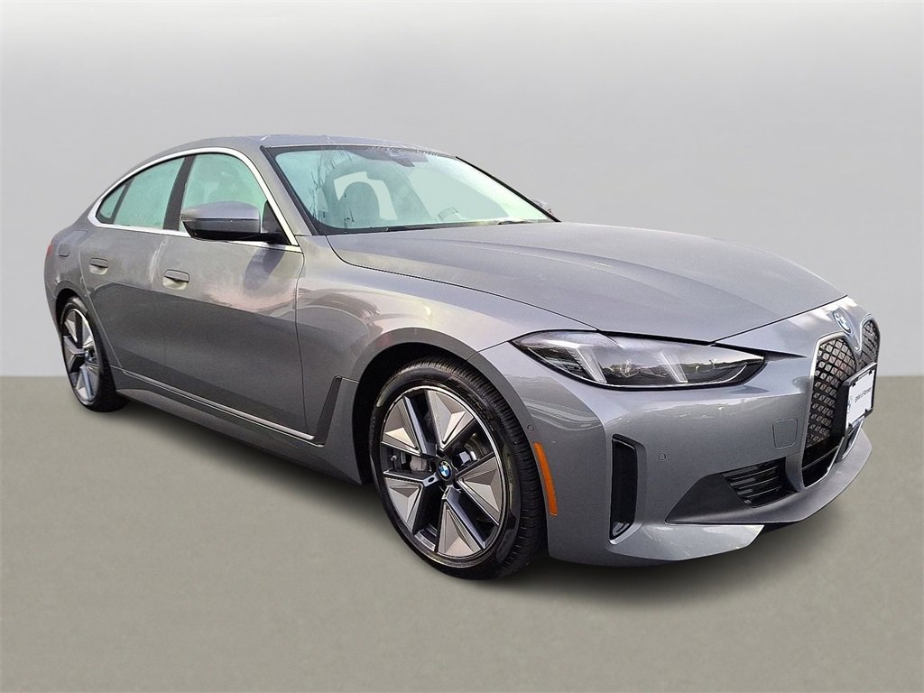 Used 2025 BMW i4 xDrive40i w/ Premium Package image 3