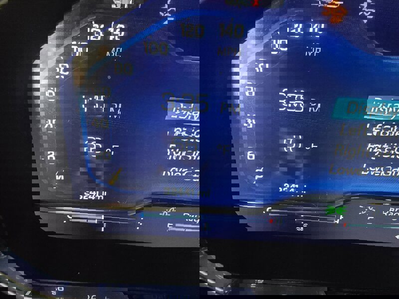 Used 2025 Chevrolet Silverado 1500 LT image 20