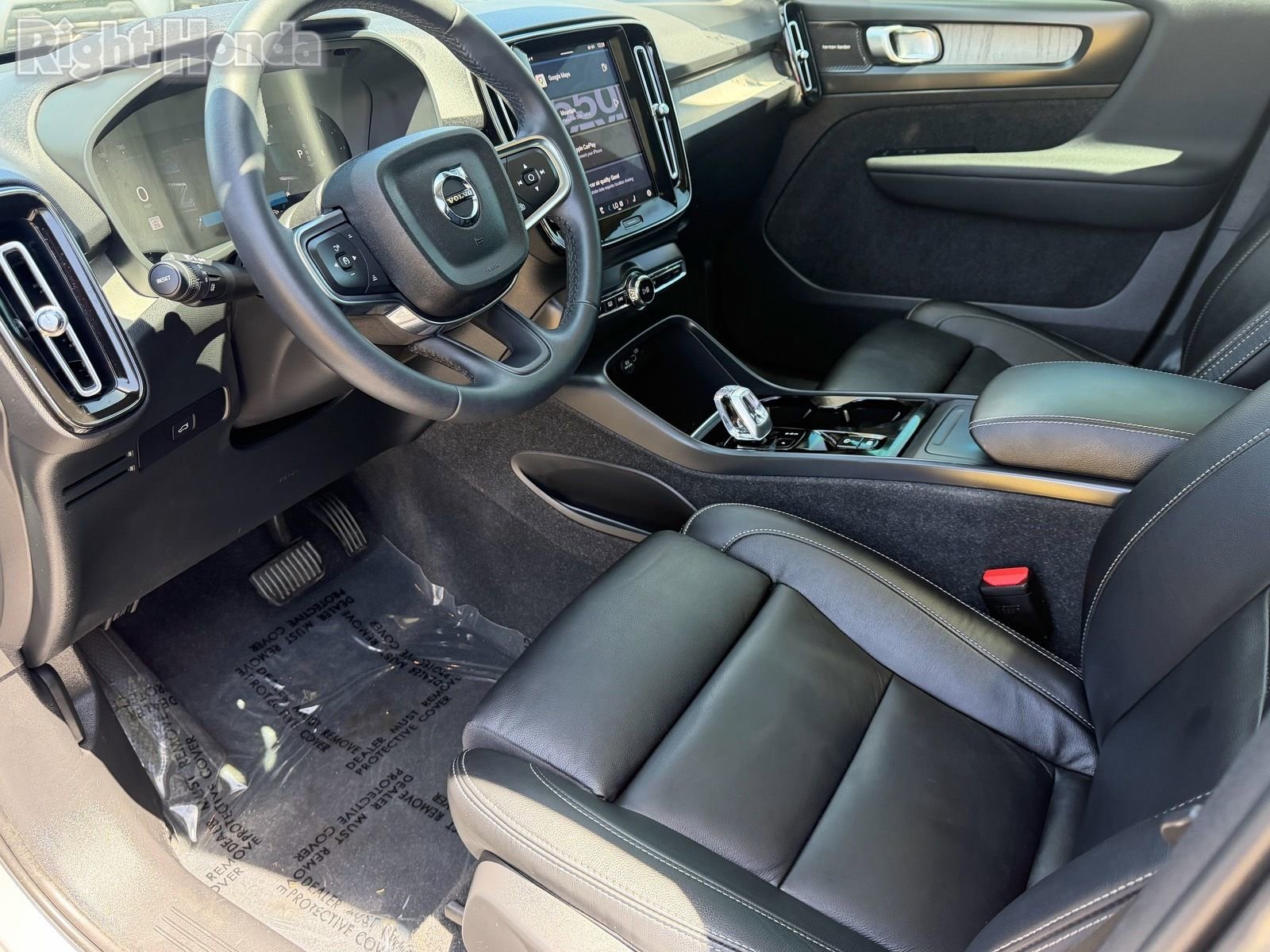 Used 2023 Volvo XC40 B5 Ultimate w/ Protection Package Premier AWD/4WD image 21