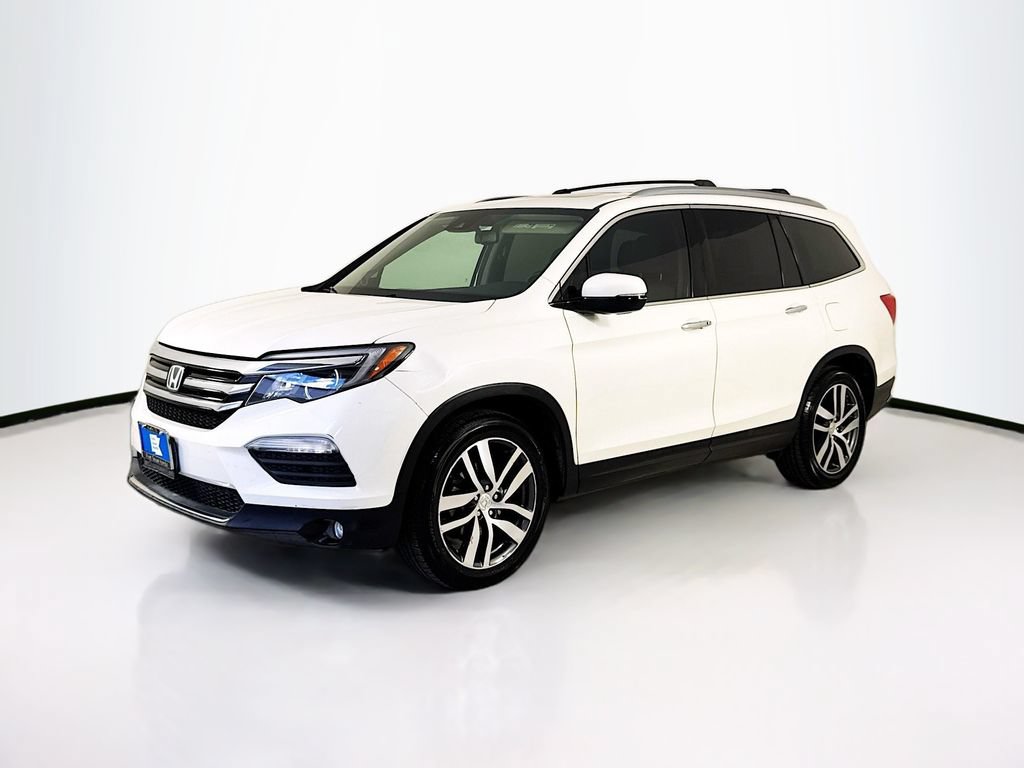 Used 2016 Honda Pilot Touring image 3