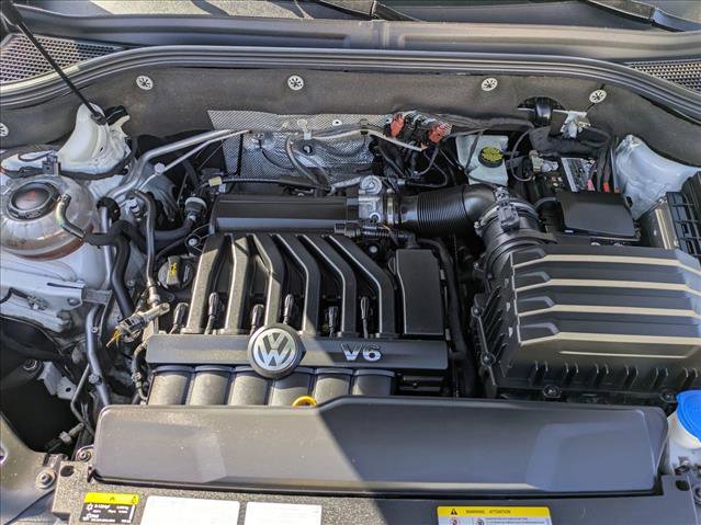 Used 2021 Volkswagen Atlas Cross Sport SEL w/ Luggage Net & Mats Package FWD image 22