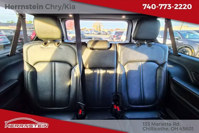 Used 2024 Jeep Wagoneer L Series II w/ Flexible Seating Group image 27