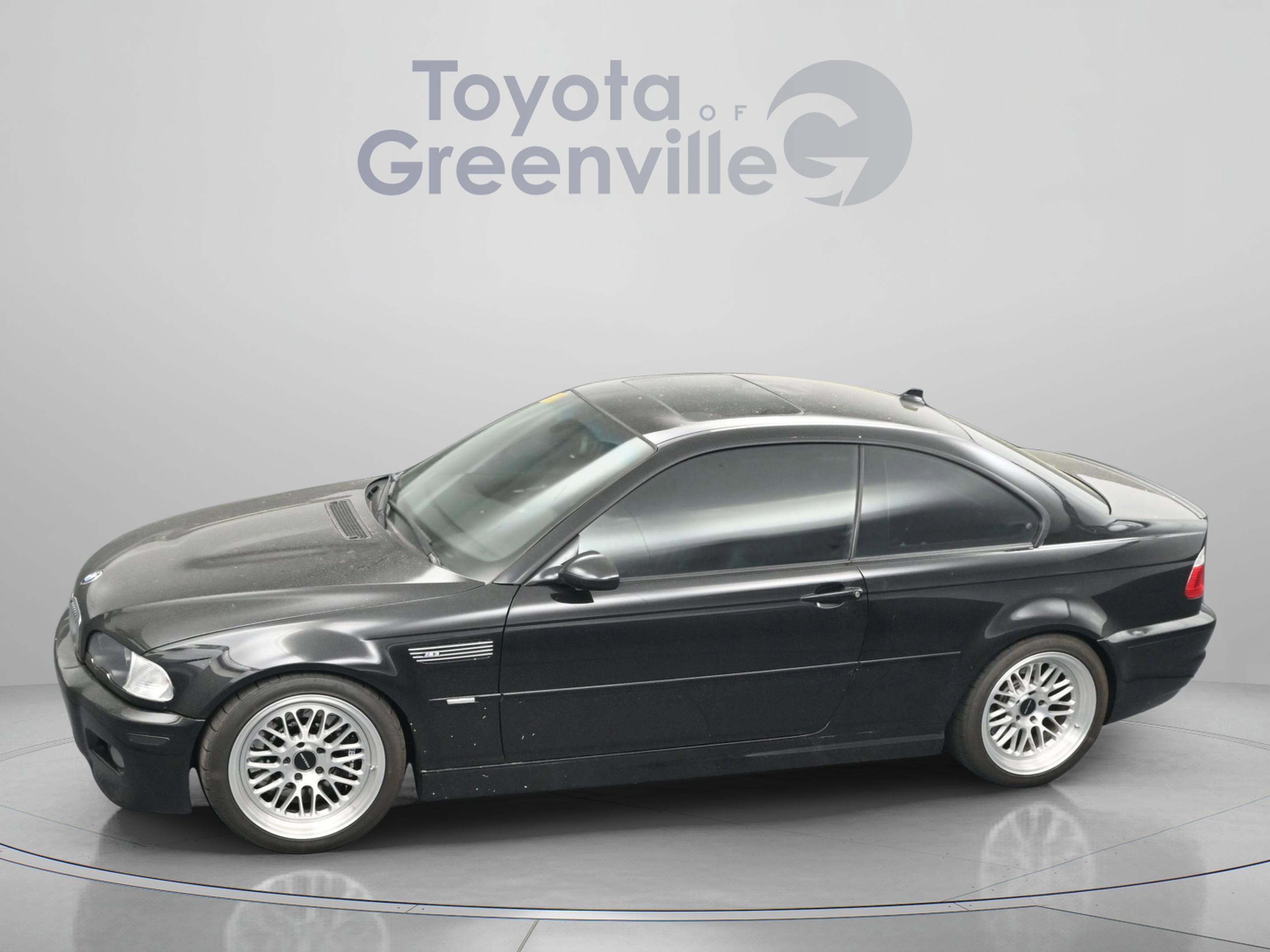Used 2004 BMW M3 Coupe RWD image 2