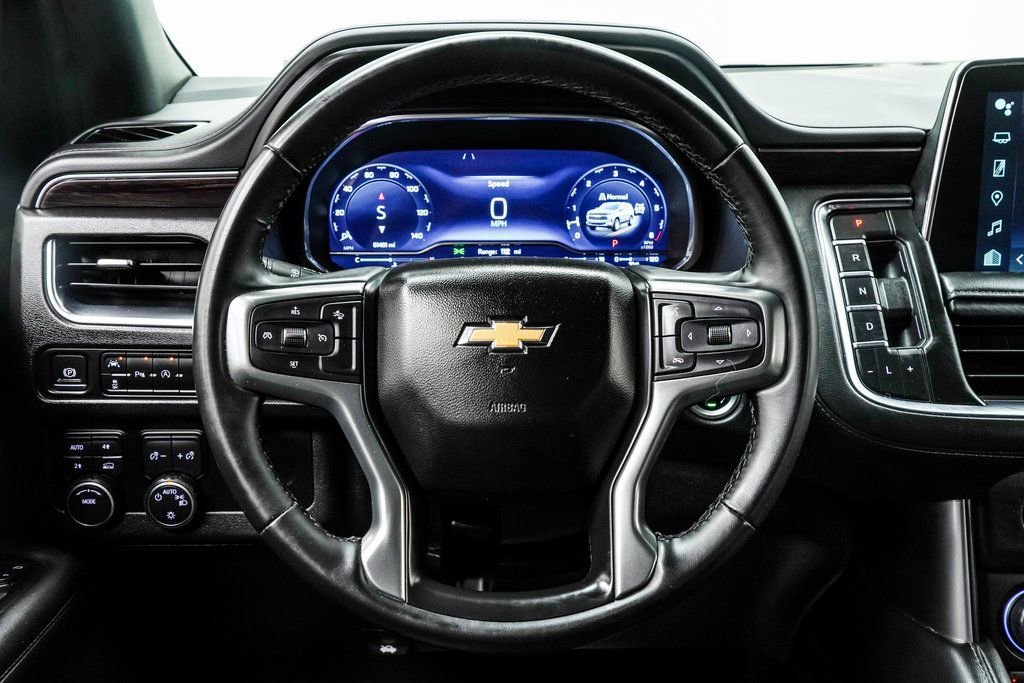 Used 2024 Chevrolet Suburban LT AWD/4WD image 19