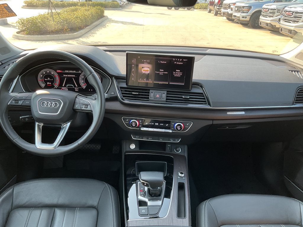 Used 2023 Audi Q5 2.0T Premium Plus w/ Premium Plus Package AWD/4WD image 20
