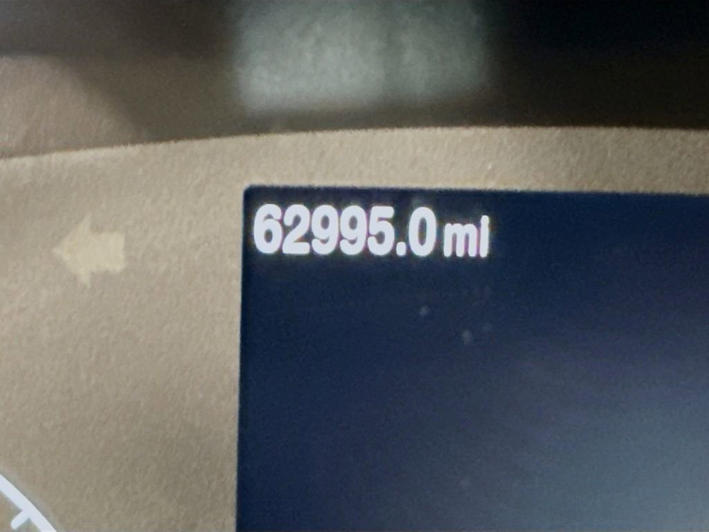 Used 2023 Ford Transit 350 XLT image 4
