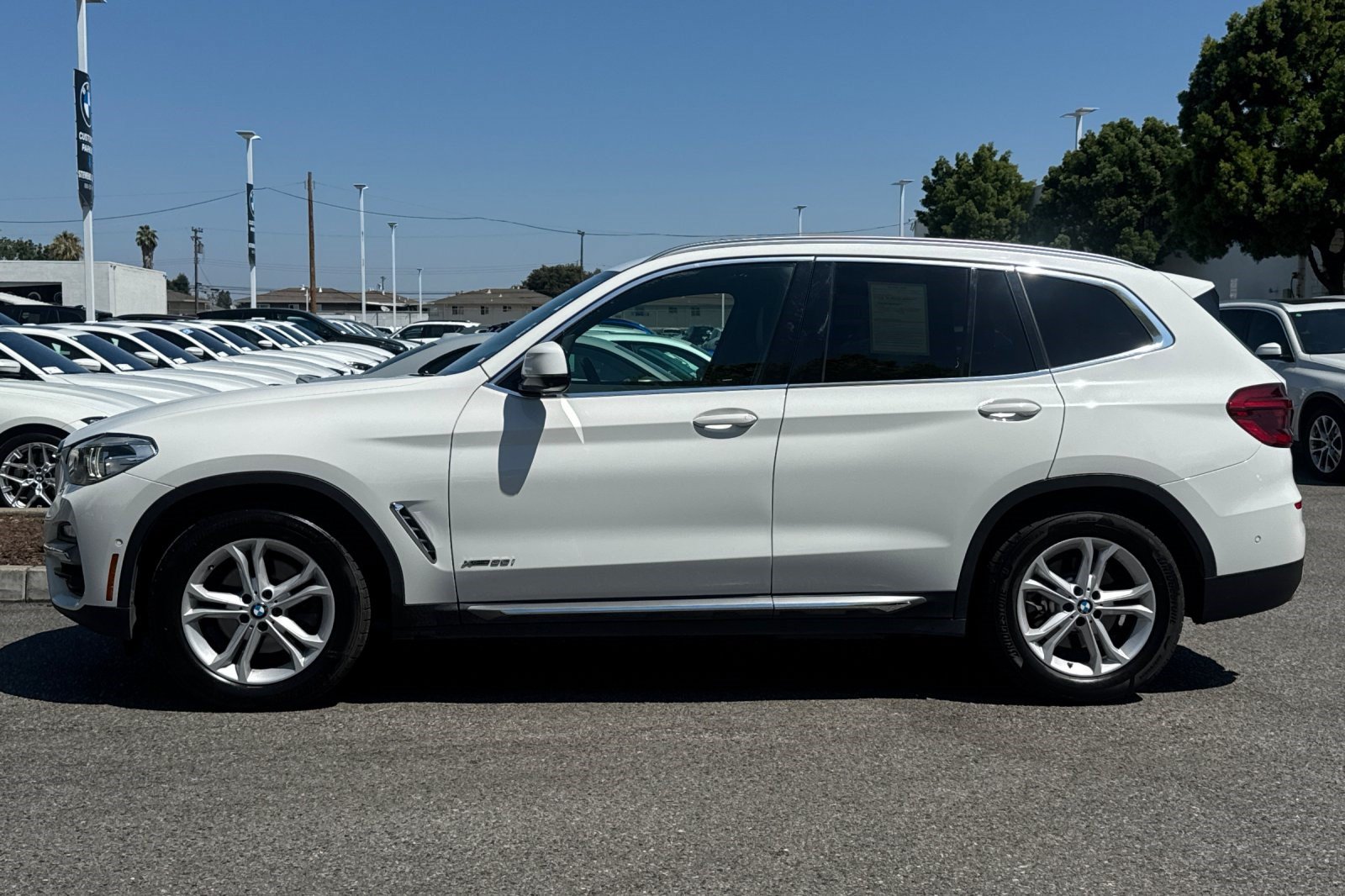 Used 2018 BMW X3 xDrive30i AWD/4WD image 2