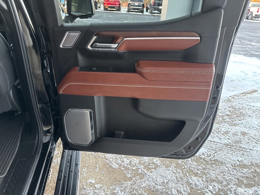 Used 2024 GMC Sierra 1500 Denali Ultimate image 34
