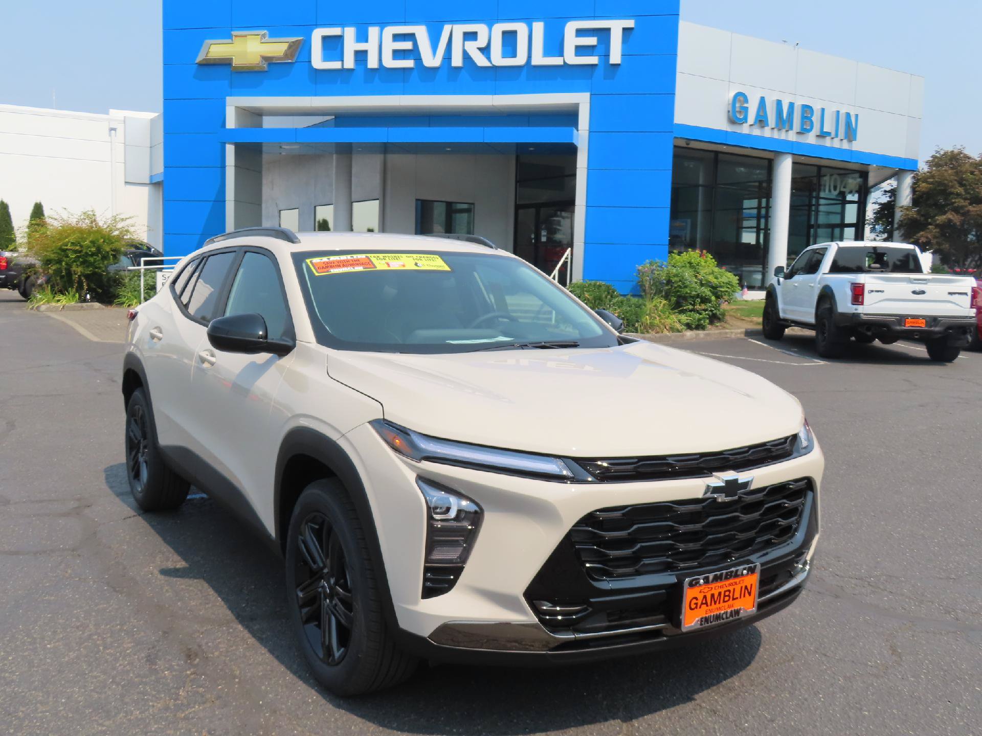 New 2026 Chevrolet Trax ACTIV w/ Driver Confidence Package FWD image 1