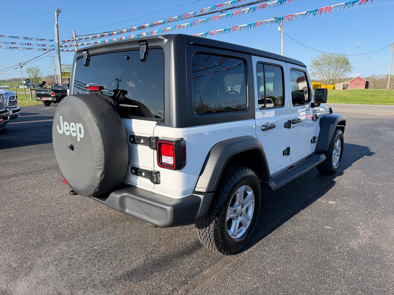 Used 2021 Jeep Wrangler Unlimited Sport image 4