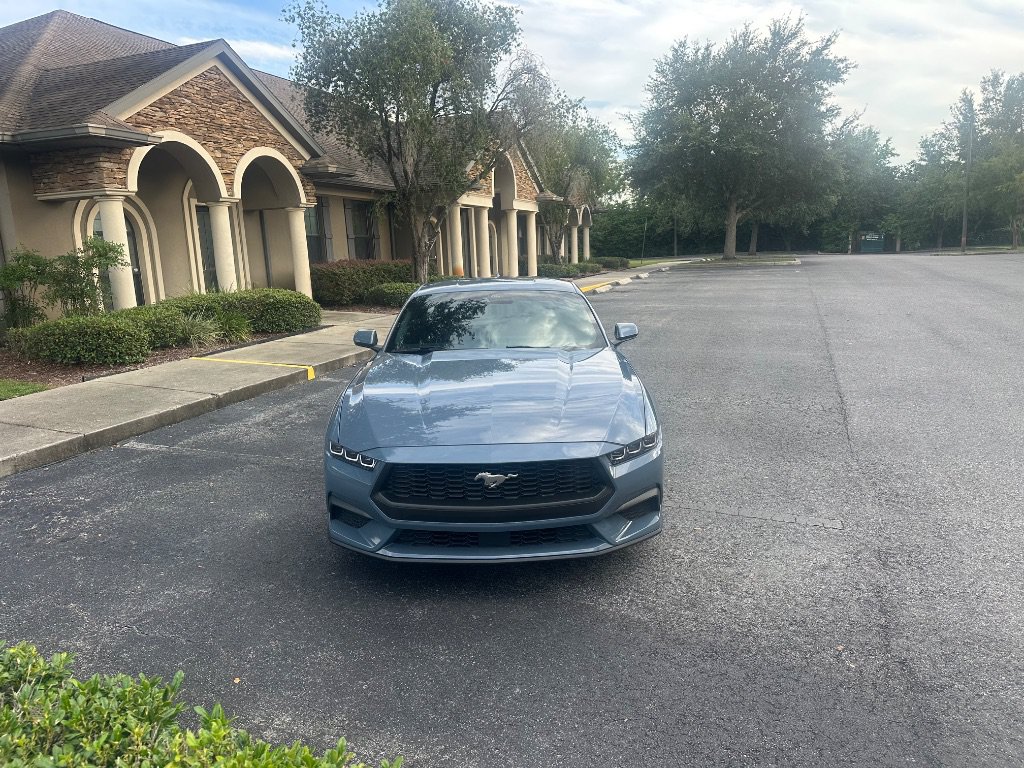 Used 2024 Ford Mustang Premium RWD image 5