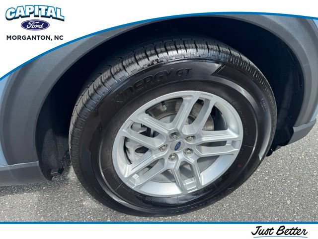 New 2026 Ford Explorer Active RWD image 11