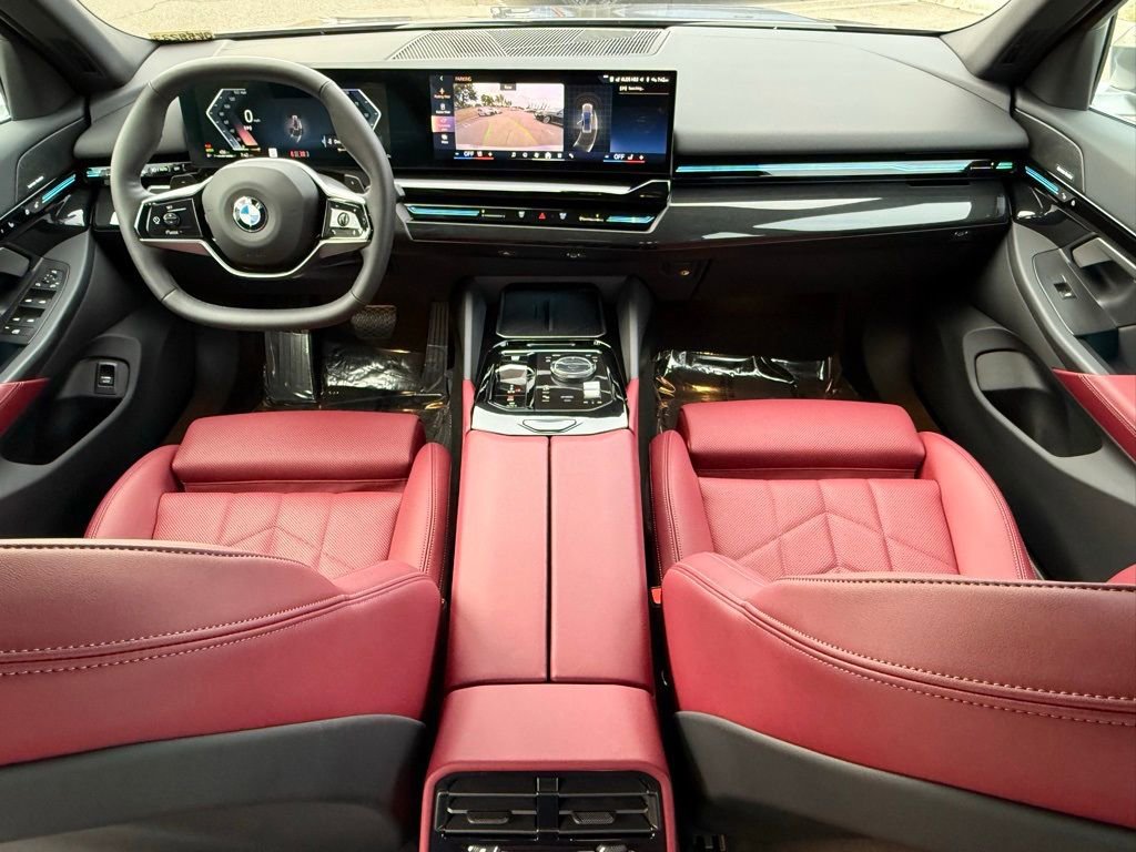 Used 2025 BMW 530i image 30