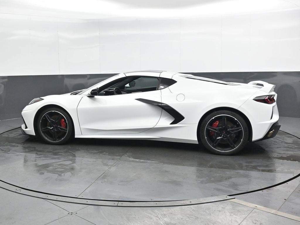 Used 2020 Chevrolet Corvette Stingray Preferred Cpe w/ 2LT Preferred Equipment Group image 9