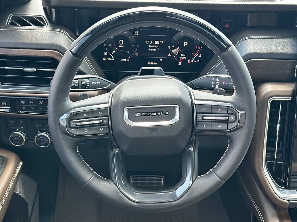 Used 2025 GMC Yukon XL Denali Ultimate w/ LPO, Floor Liner Package AWD/4WD image 26