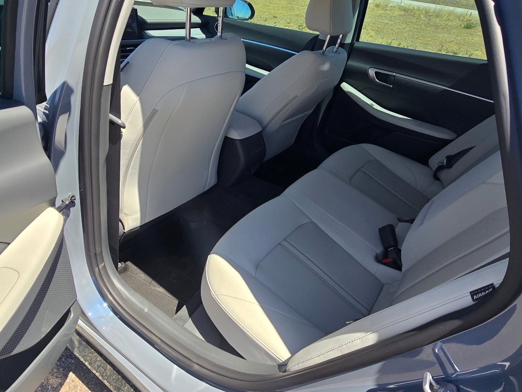 New 2026 Hyundai Sonata SEL AWD/4WD image 15