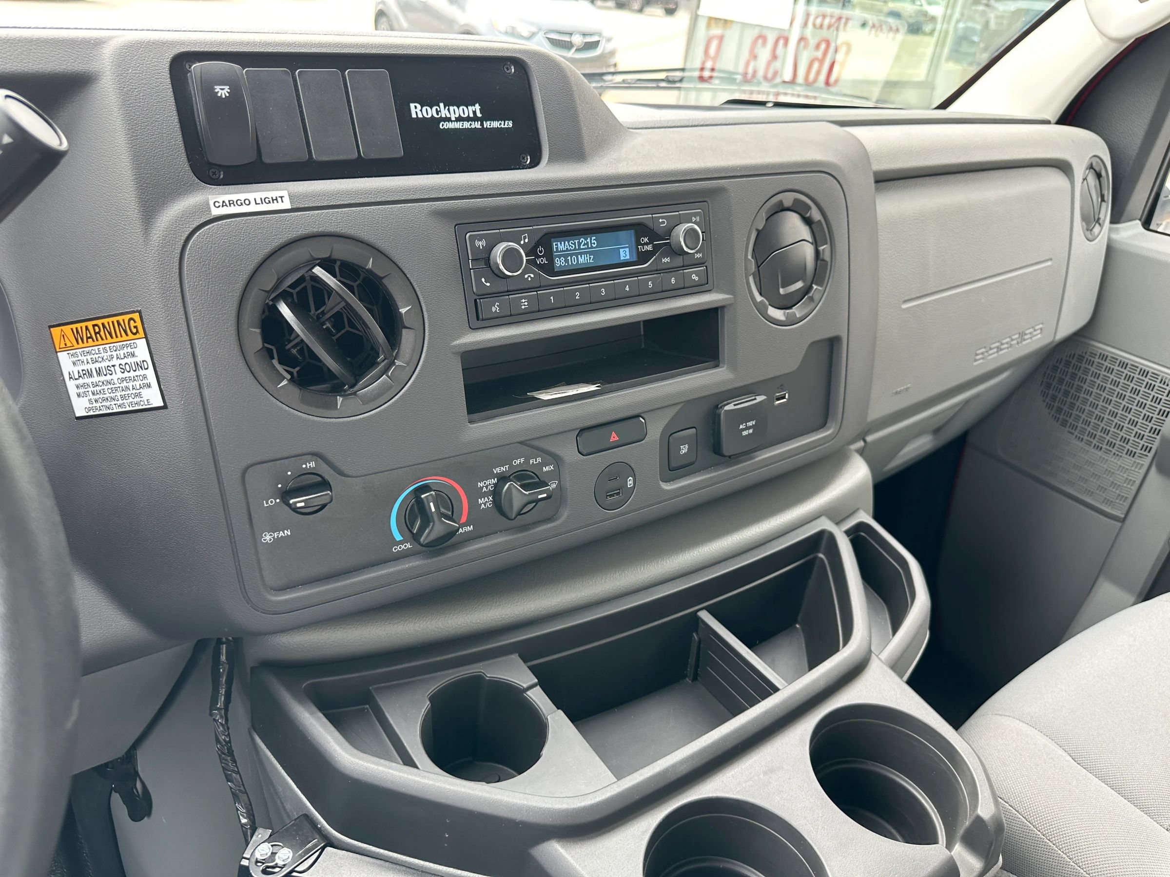 Used 2026 Ford E-350 and Econoline 350 Super Duty w/ Interior Upgrade Package RWD image 26