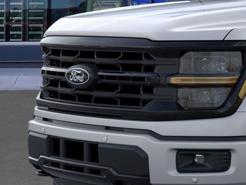 New 2025 Ford F150 XLT image 17