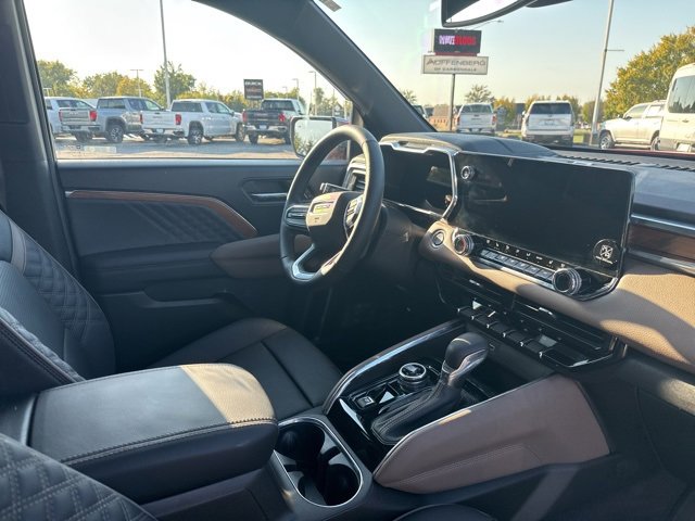 Certified 2024 GMC Canyon Denali image 26