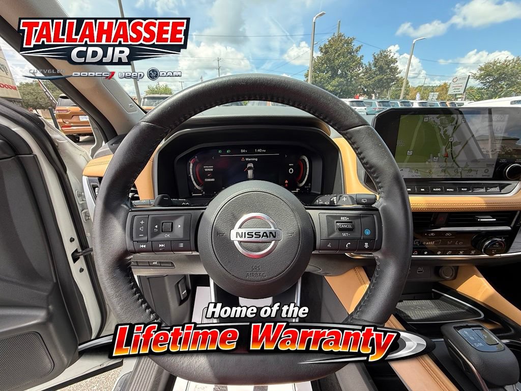 Used 2021 Nissan Rogue Platinum FWD image 15