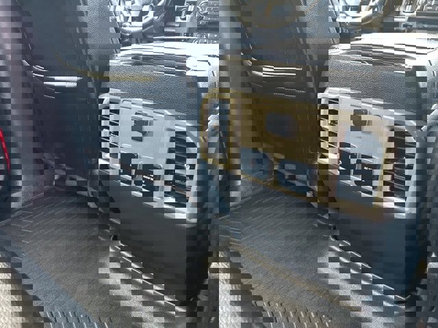 Used 2018 Ford F250 Lariat w/ Chrome Package image 15