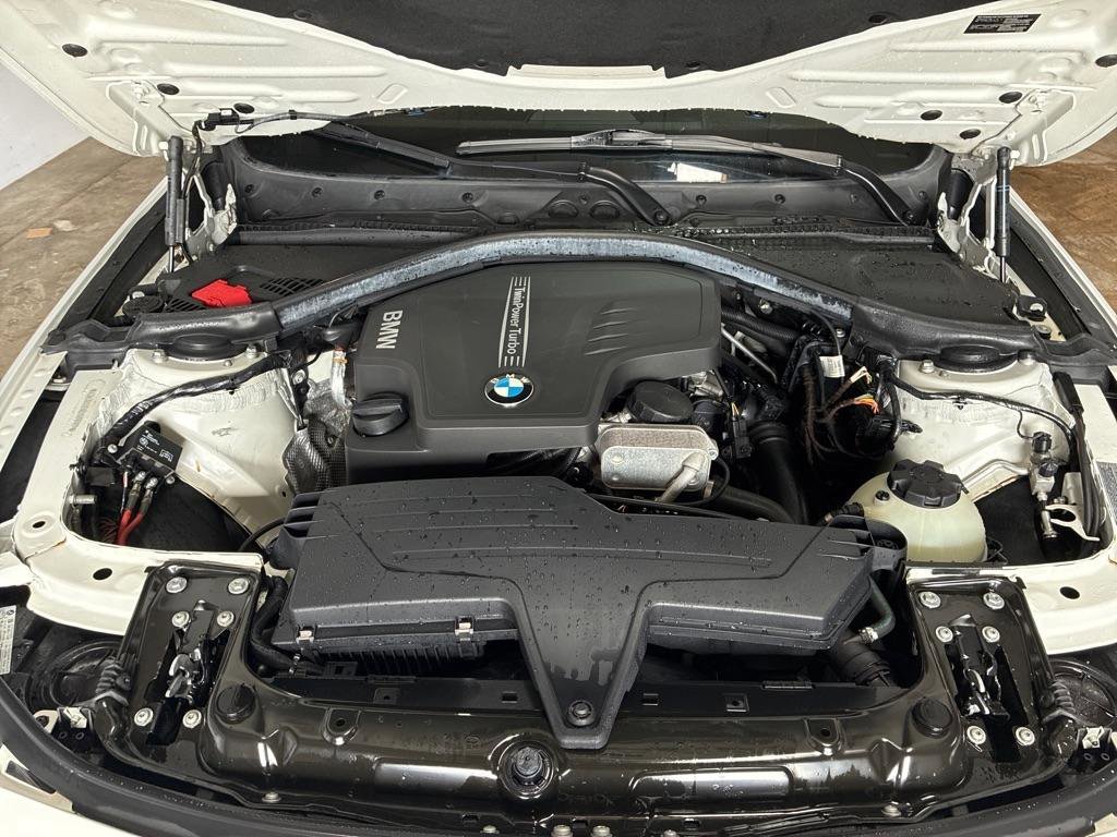 Used 2013 BMW 328i xDrive Sedan AWD/4WD image 32