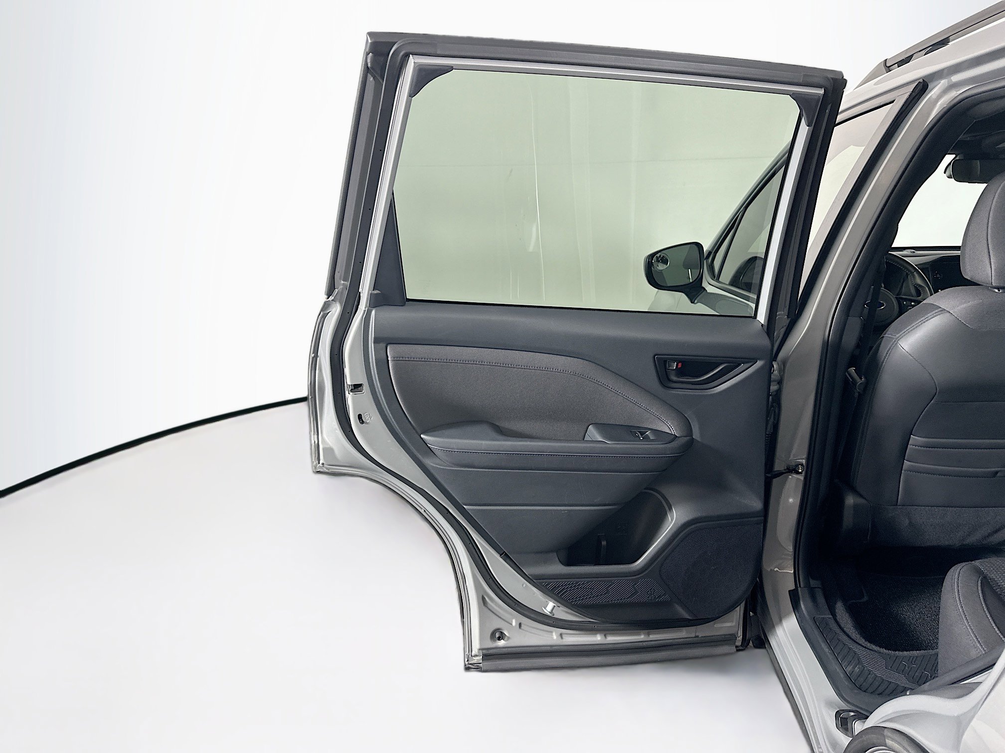 Used 2025 Subaru Forester Premium w/ Convenience Package #1 image 25