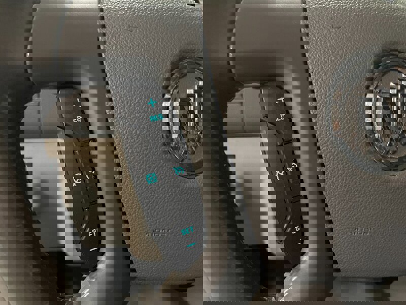 Used 2013 Buick Enclave Leather image 10