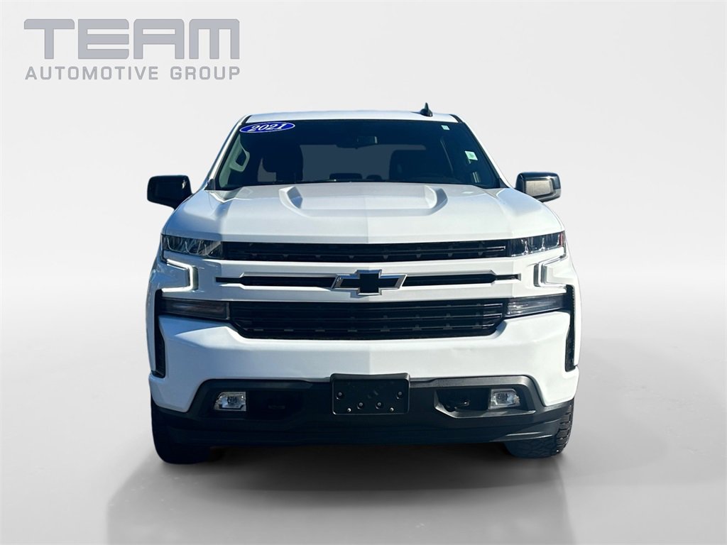 Used 2021 Chevrolet Silverado 1500 RST image 2