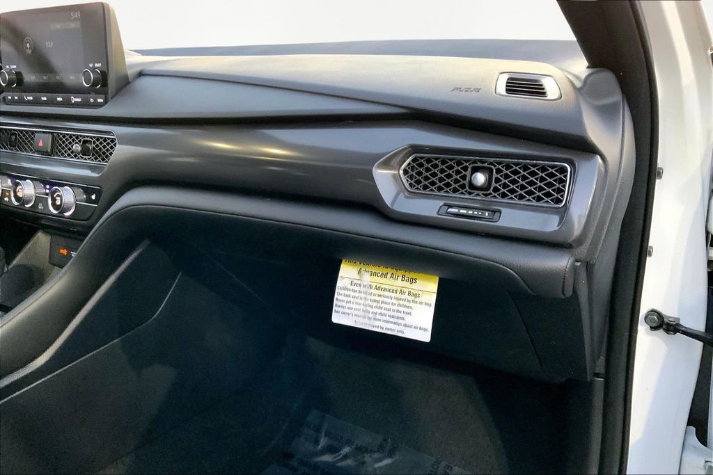 Used 2023 Acura Integra A-Spec image 18