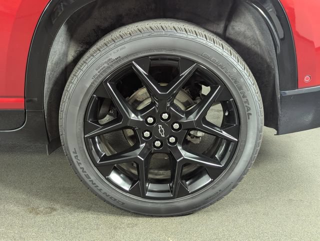 Used 2024 Chevrolet Traverse RS AWD/4WD image 11