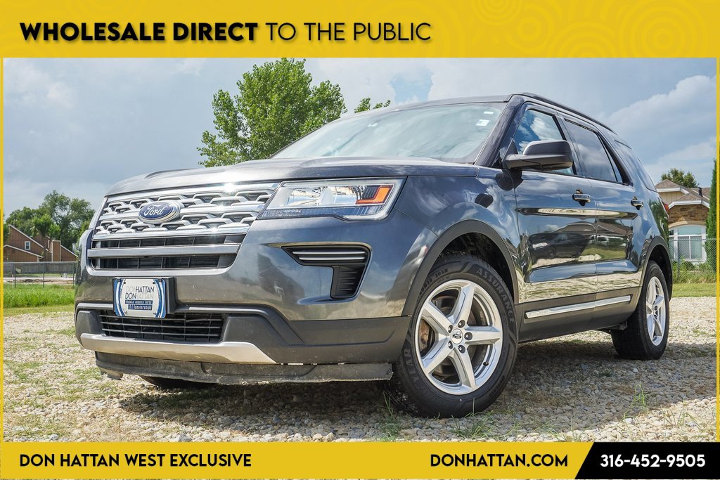 Used 2019 Ford Explorer XLT image 1