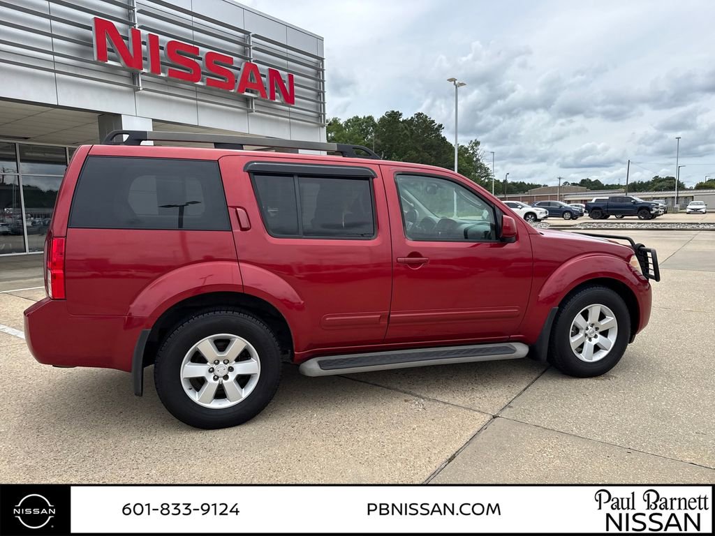 Used 2012 Nissan Pathfinder SV RWD image 11
