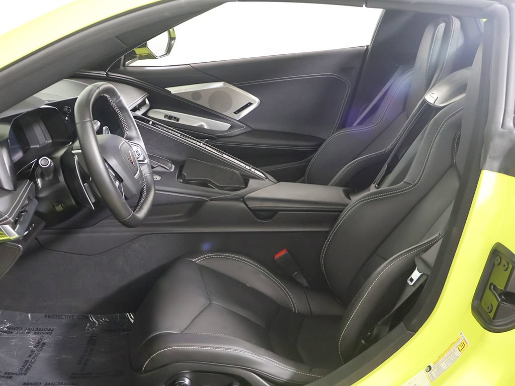 Used 2022 Chevrolet Corvette Stingray Preferred Conv w/ 2LT RWD image 31