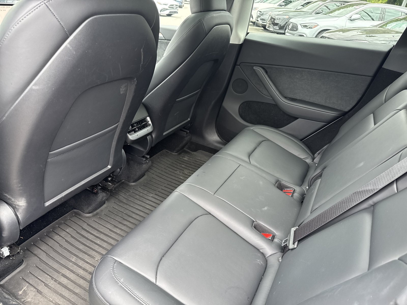Used 2023 Tesla Model Y Long Range AWD/4WD image 18