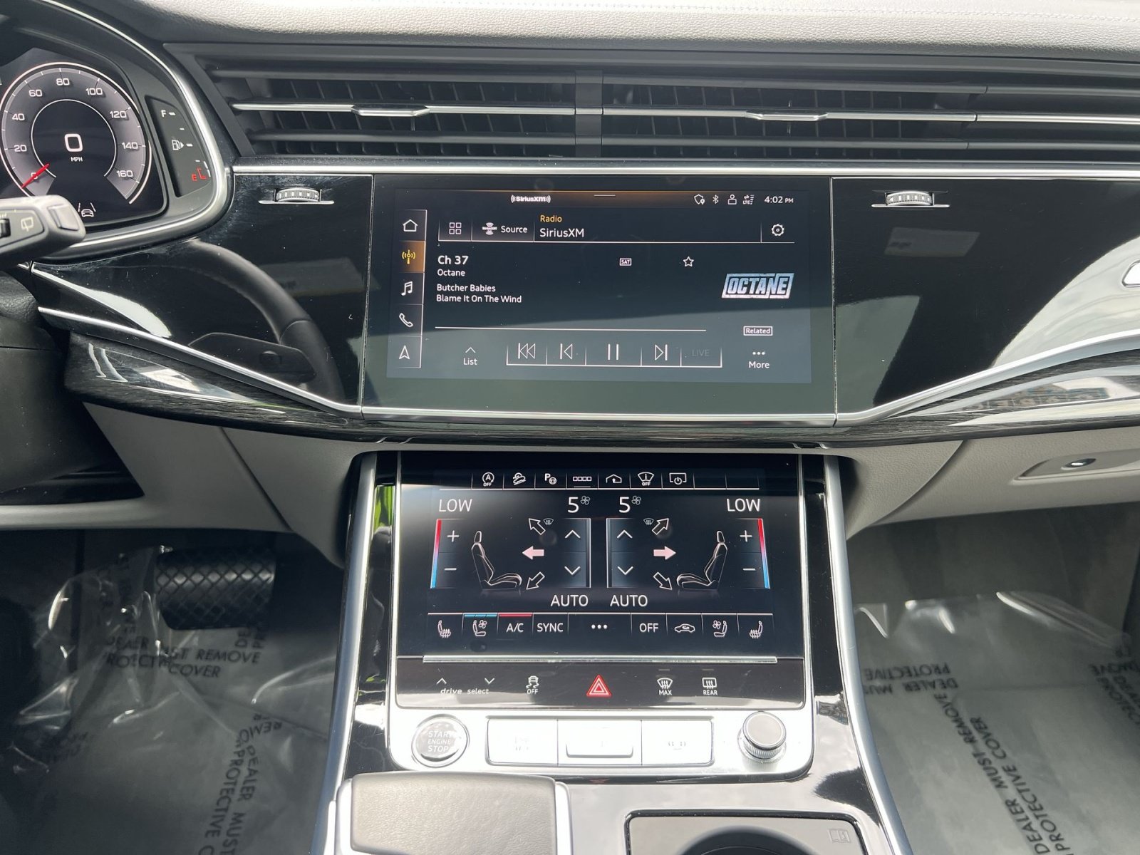 Used 2023 Audi Q7 3.0T Prestige w/ Prestige Package AWD/4WD image 18