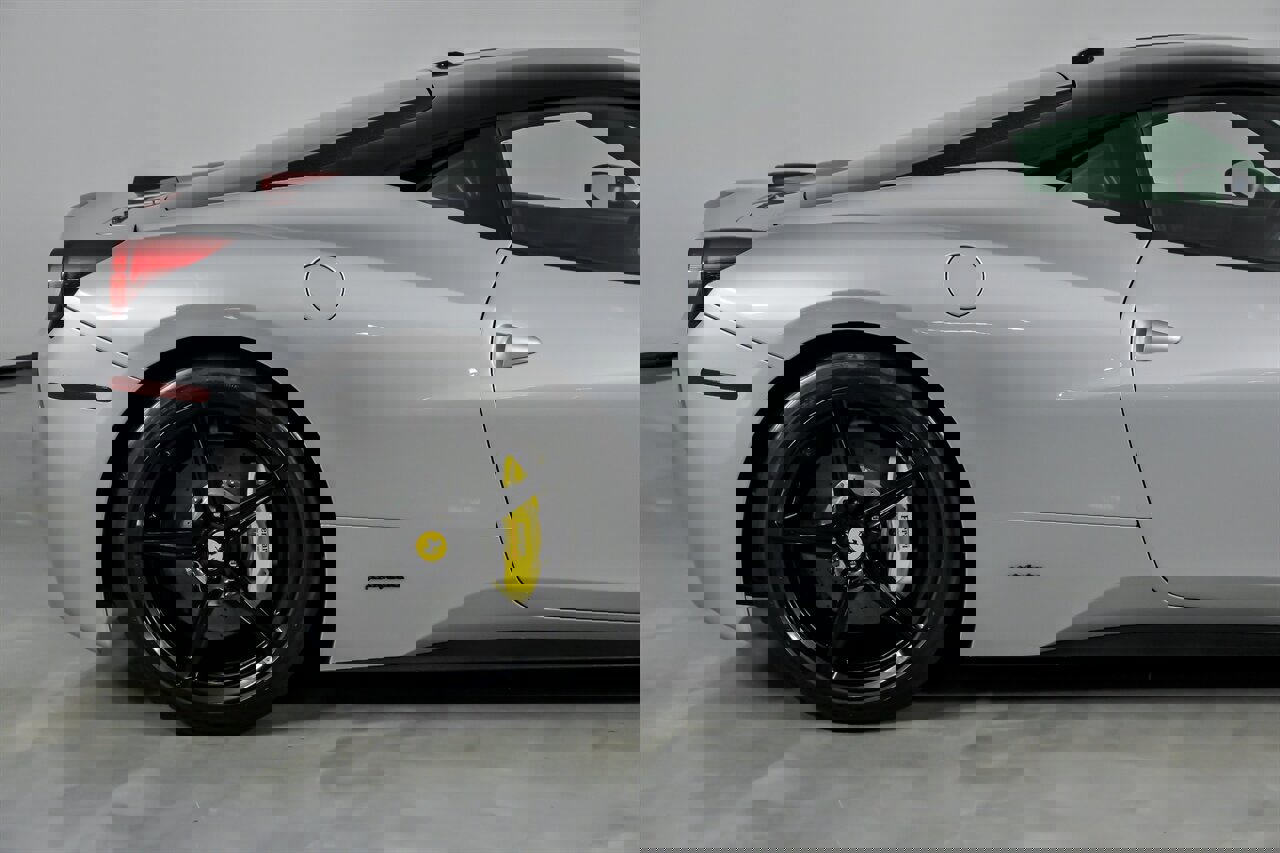 Used 2010 Ferrari 458 Italia image 13