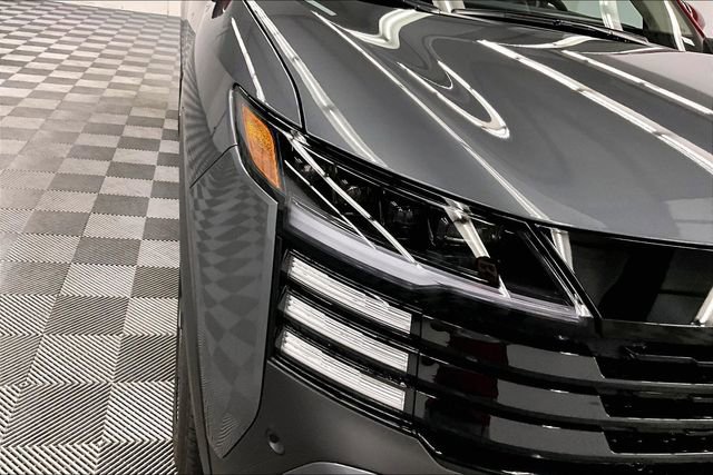 New 2026 Nissan Kicks SR w/ SR Premium Package image 14