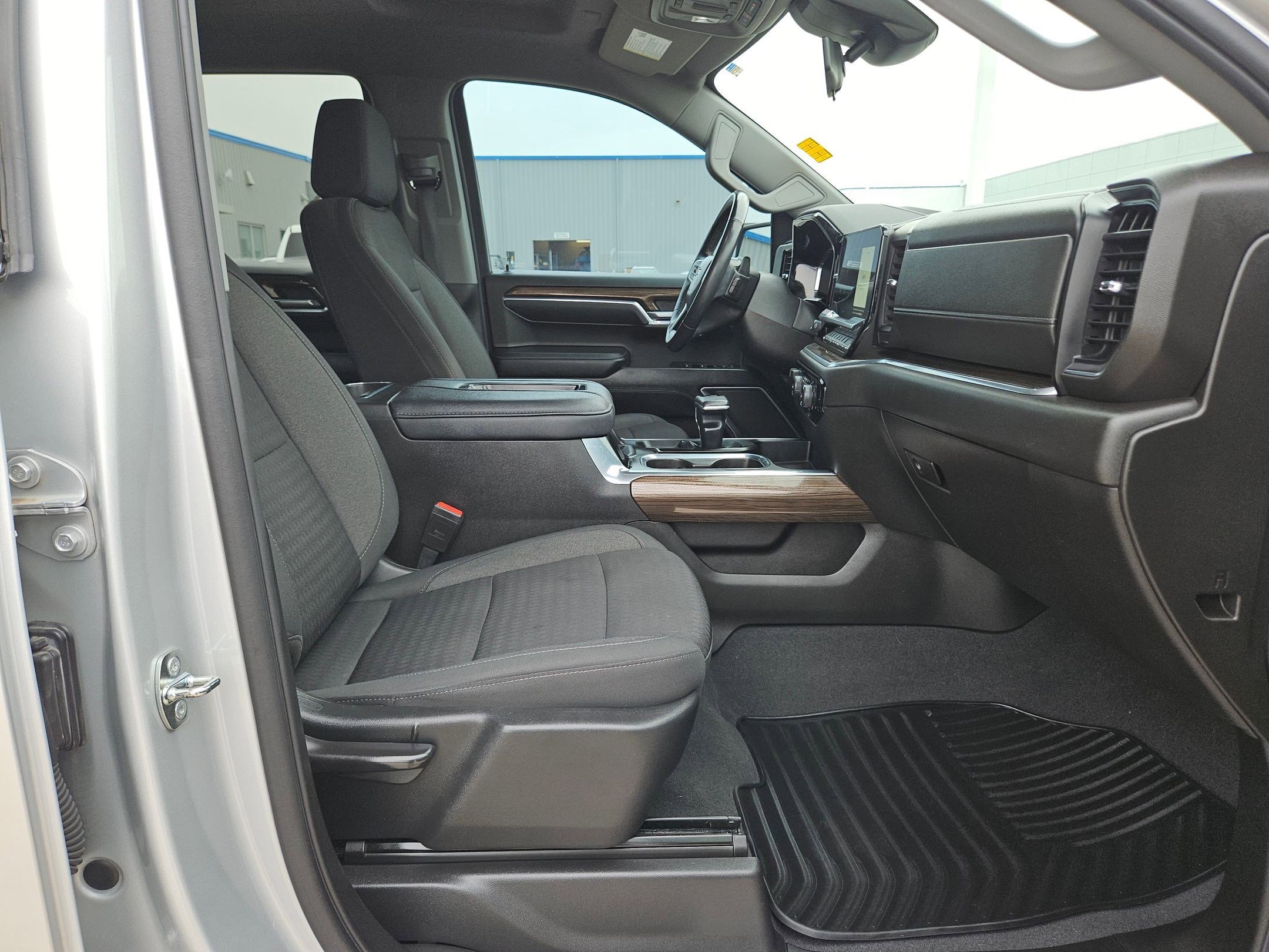 Used 2022 Chevrolet Silverado 1500 LT w/ Texas Edition Plus AWD/4WD image 24