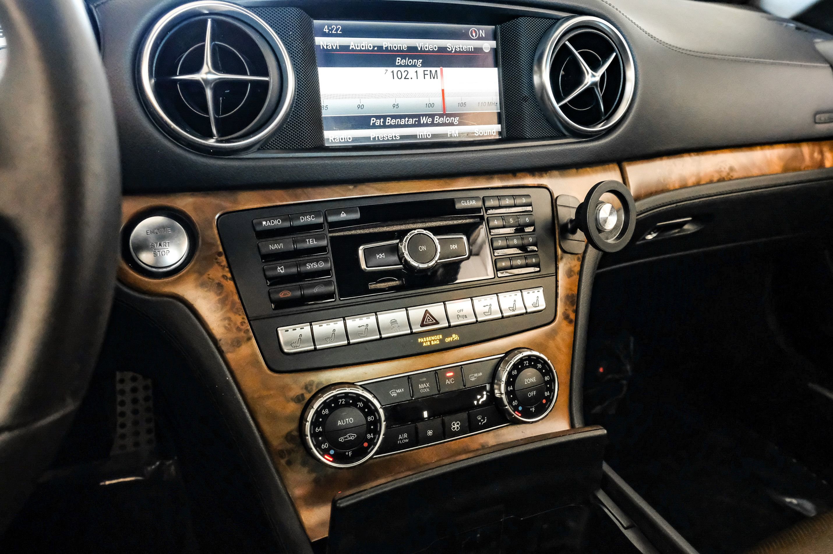 Used 2016 Mercedes-Benz SL 400 image 21