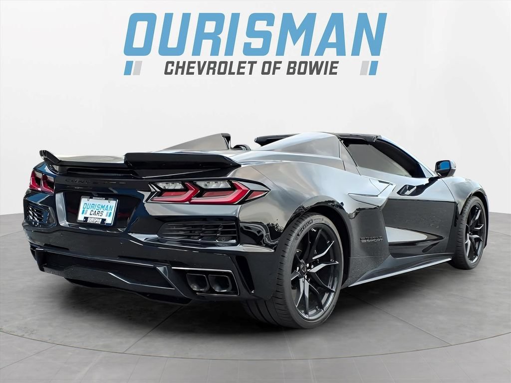 New 2027 Chevrolet Corvette Grand Sport w/ Z52 Sport Performance Package RWD image 3